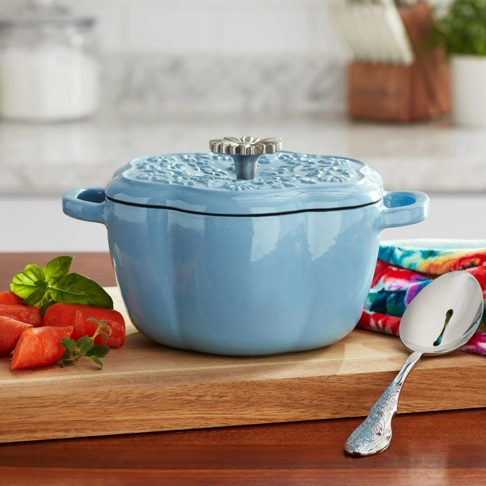 New Pioneer Woman 2qt Dutch Oven